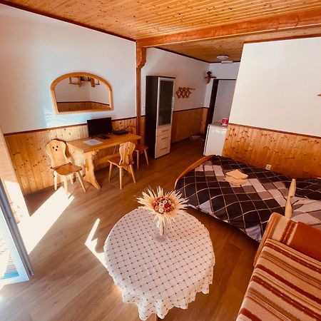 Pension Peklo Trutnov Dış mekan fotoğraf