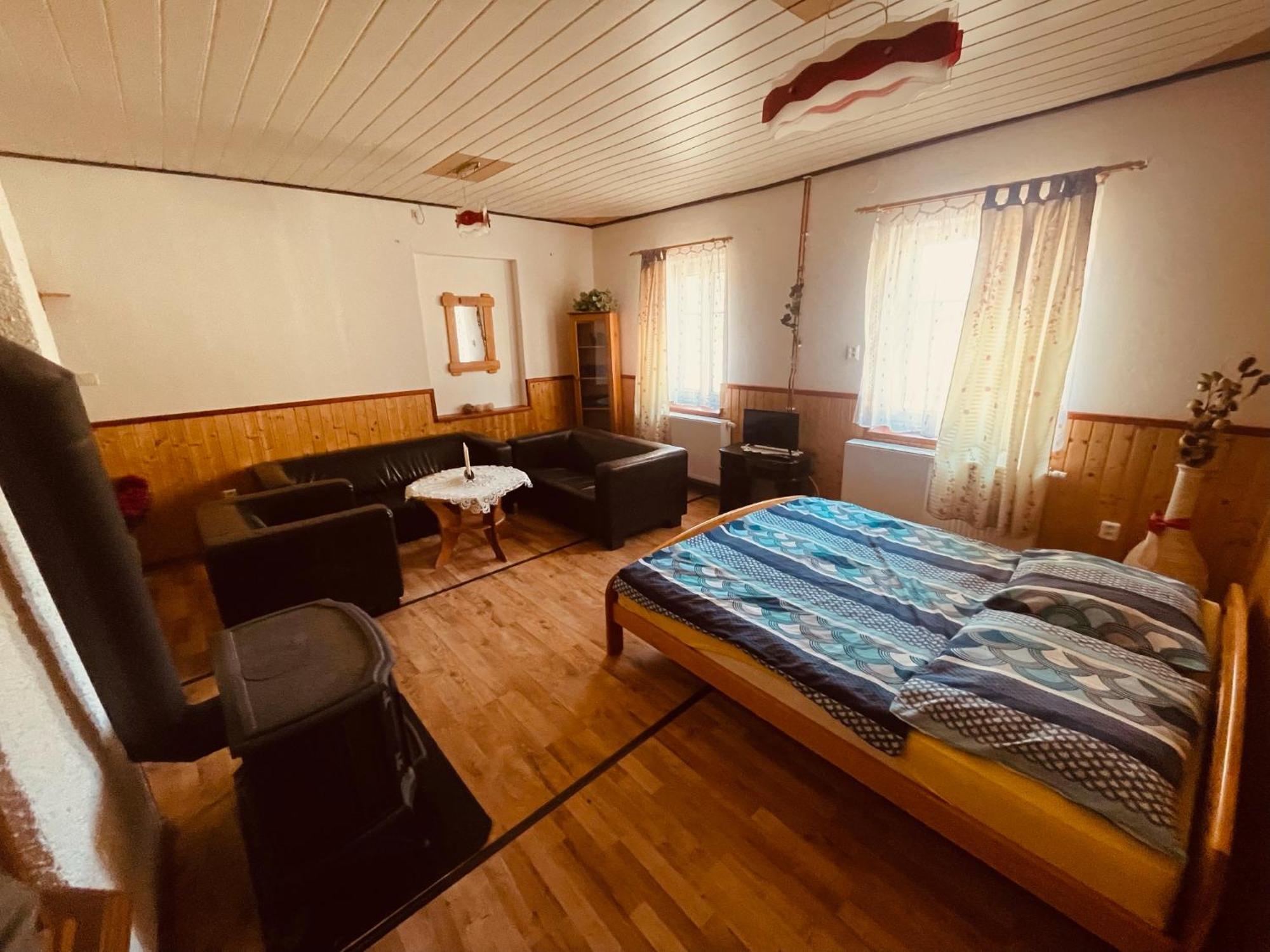 Pension Peklo Trutnov Dış mekan fotoğraf