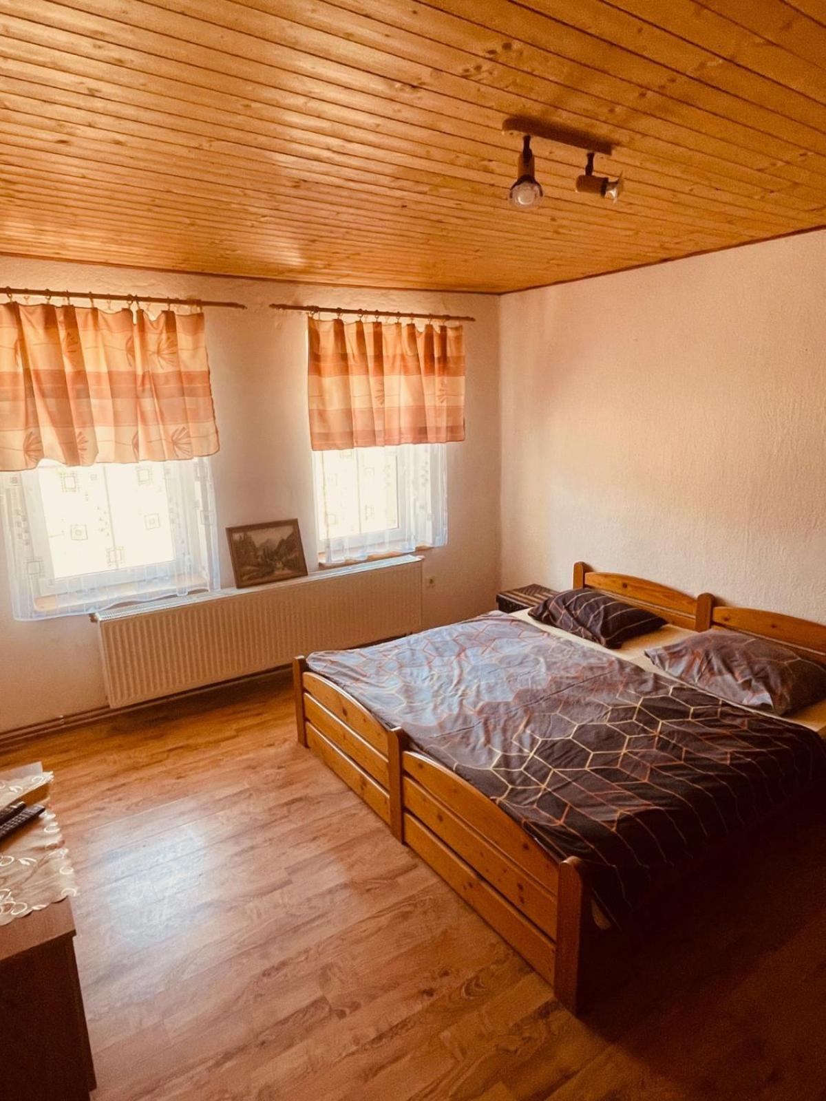 Pension Peklo Trutnov Dış mekan fotoğraf